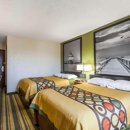 Отель Super 8 By Wyndham College Park Wash Dc Area Экстерьер фото