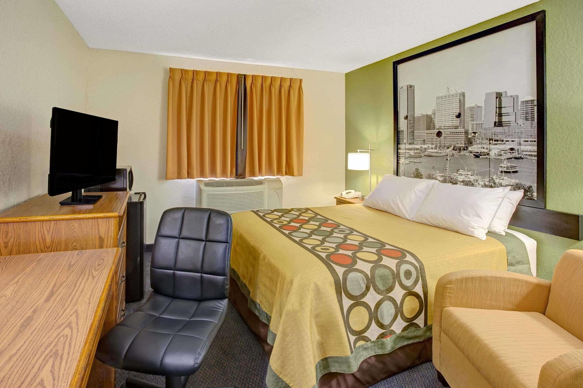 Отель Super 8 By Wyndham College Park Wash Dc Area Экстерьер фото